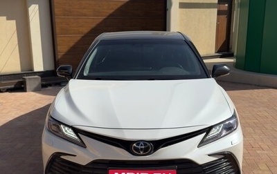 Toyota Camry, 2021 год, 3 800 000 рублей, 1 фотография