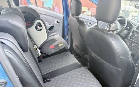 Renault Sandero II рестайлинг, 2015 год, 720 000 рублей, 4 фотография