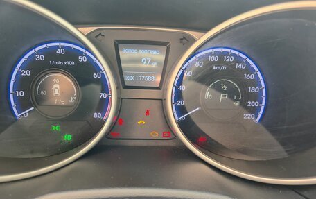 Hyundai ix35 I рестайлинг, 2012 год, 1 100 000 рублей, 6 фотография