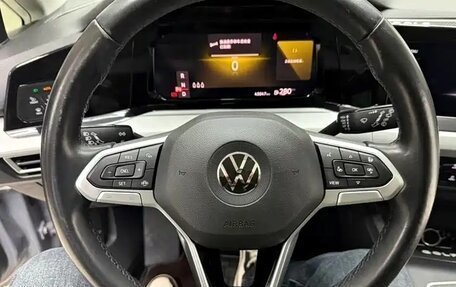 Volkswagen Golf VIII, 2021 год, 1 923 690 рублей, 8 фотография