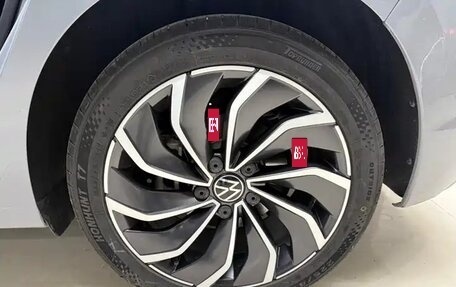 Volkswagen Golf VIII, 2021 год, 1 923 690 рублей, 21 фотография