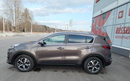 KIA Sportage IV рестайлинг, 2020 год, 2 700 000 рублей, 6 фотография