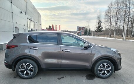 KIA Sportage IV рестайлинг, 2020 год, 2 700 000 рублей, 7 фотография