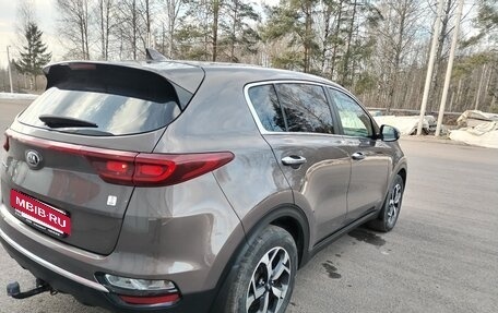 KIA Sportage IV рестайлинг, 2020 год, 2 700 000 рублей, 4 фотография