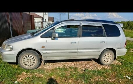 Honda Odyssey IV, 1998 год, 350 000 рублей, 2 фотография