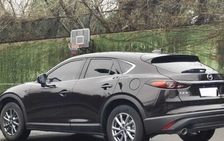Mazda CX-4, 2021 год, 1 990 000 рублей, 4 фотография