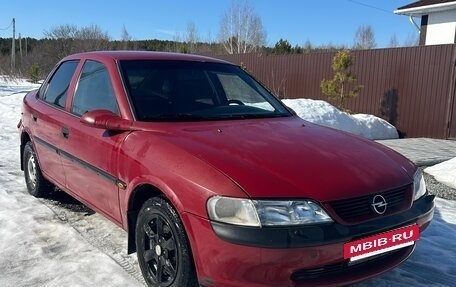 Opel Vectra B рестайлинг, 1996 год, 205 000 рублей, 2 фотография