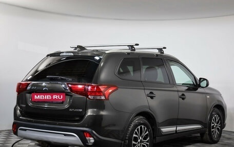 Mitsubishi Outlander III рестайлинг 3, 2019 год, 1 839 000 рублей, 5 фотография