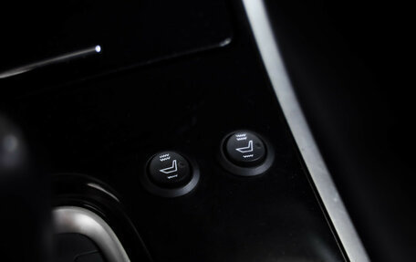 Mitsubishi Outlander III рестайлинг 3, 2019 год, 1 839 000 рублей, 18 фотография