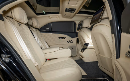 Bentley Flying Spur, 2022 год, 20 990 000 рублей, 32 фотография