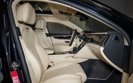 Bentley Flying Spur, 2022 год, 20 990 000 рублей, 27 фотография