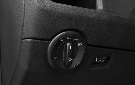 Volkswagen Caravelle T6 рестайлинг, 2017 год, 3 105 000 рублей, 5 фотография