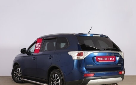 Mitsubishi Outlander III рестайлинг 3, 2014 год, 1 499 000 рублей, 7 фотография