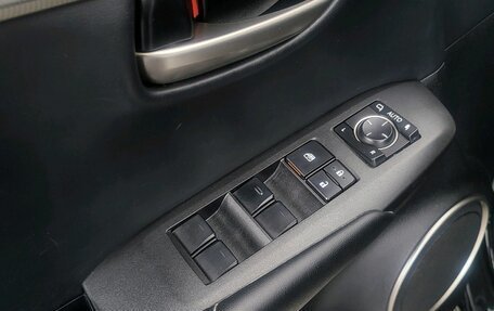 Lexus NX I, 2016 год, 2 399 000 рублей, 17 фотография