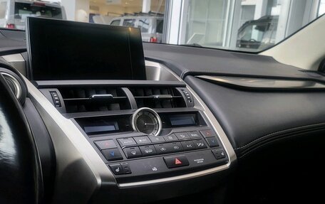 Lexus NX I, 2016 год, 2 399 000 рублей, 20 фотография