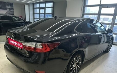 Lexus ES VII, 2016 год, 2 080 000 рублей, 4 фотография