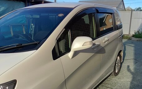 Honda Freed I, 2012 год, 950 000 рублей, 1 фотография