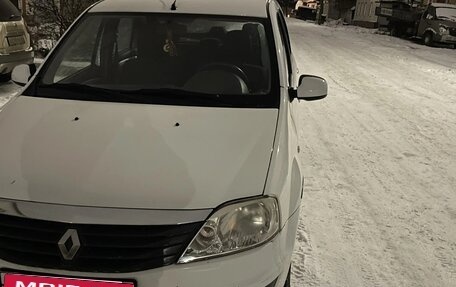 Renault Logan I, 2013 год, 750 000 рублей, 1 фотография