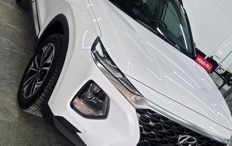 Hyundai Santa Fe IV, 2018 год, 2 350 000 рублей, 1 фотография