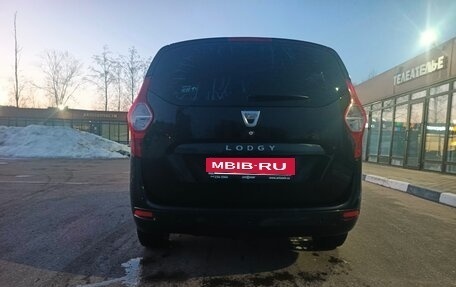 Dacia Lodgy, 2013 год, 900 000 рублей, 9 фотография