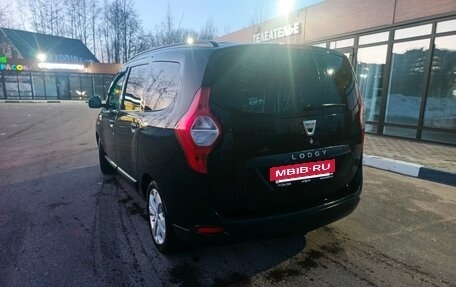 Dacia Lodgy, 2013 год, 900 000 рублей, 7 фотография