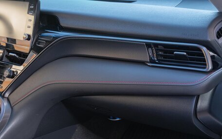 Toyota Camry, 2021 год, 3 800 000 рублей, 23 фотография