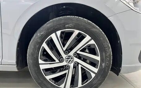 Volkswagen Lavida, 2022 год, 1 780 000 рублей, 21 фотография