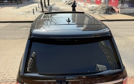 Land Rover Range Rover IV рестайлинг, 2016 год, 5 850 000 рублей, 9 фотография