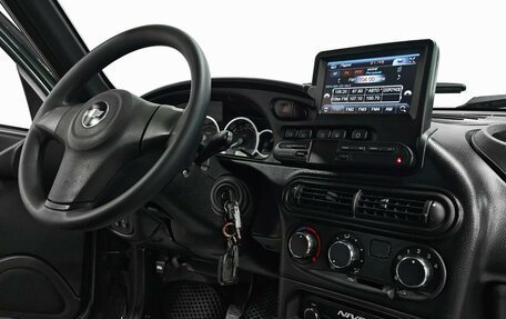 Chevrolet Niva I рестайлинг, 2016 год, 690 000 рублей, 8 фотография