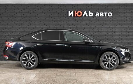 Skoda Superb III рестайлинг, 2025 год, 3 710 000 рублей, 8 фотография