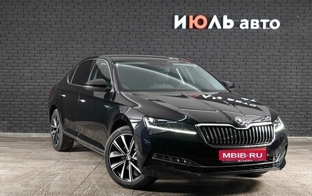 Skoda Superb III рестайлинг, 2025 год, 3 710 000 рублей, 3 фотография