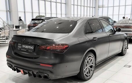 Mercedes-Benz E-Класс, 2020 год, 4 290 000 рублей, 3 фотография