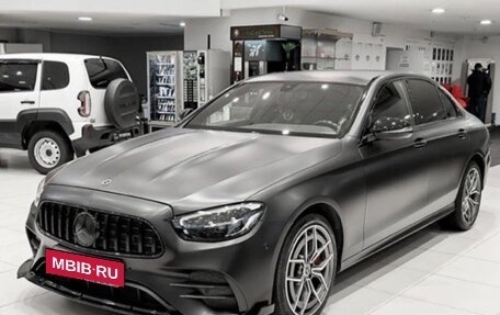 Mercedes-Benz E-Класс, 2020 год, 4 290 000 рублей, 2 фотография