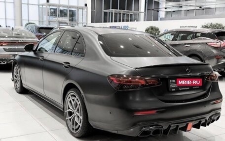 Mercedes-Benz E-Класс, 2020 год, 4 290 000 рублей, 4 фотография