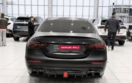 Mercedes-Benz E-Класс, 2020 год, 4 290 000 рублей, 5 фотография