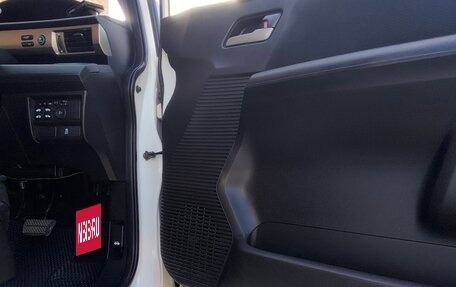 Honda Freed I, 2012 год, 950 000 рублей, 4 фотография