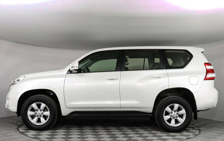 Toyota Land Cruiser Prado 150 рестайлинг 2, 2016 год, 4 497 000 рублей, 8 фотография