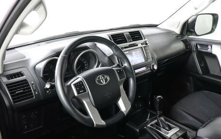 Toyota Land Cruiser Prado 150 рестайлинг 2, 2016 год, 4 497 000 рублей, 9 фотография