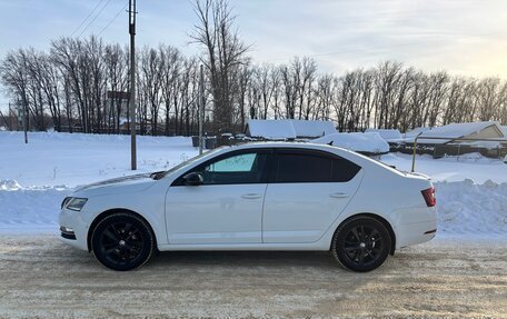 Skoda Octavia, 2017 год, 2 300 000 рублей, 2 фотография