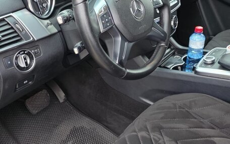 Mercedes-Benz M-Класс, 2011 год, 2 800 000 рублей, 2 фотография