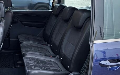 Volkswagen Sharan II, 2022 год, 2 200 000 рублей, 13 фотография