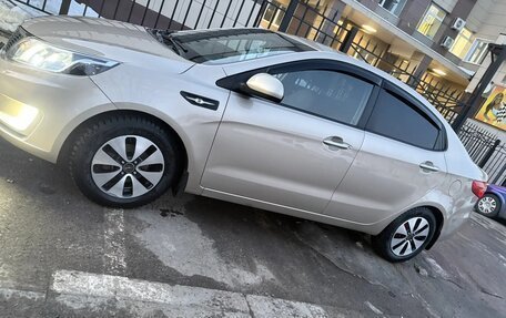 KIA Rio III рестайлинг, 2013 год, 970 000 рублей, 3 фотография