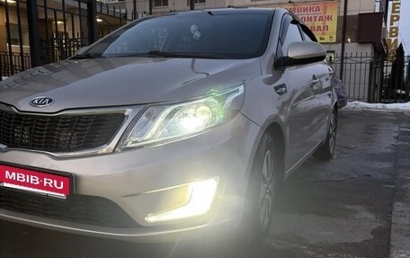 KIA Rio III рестайлинг, 2013 год, 970 000 рублей, 2 фотография