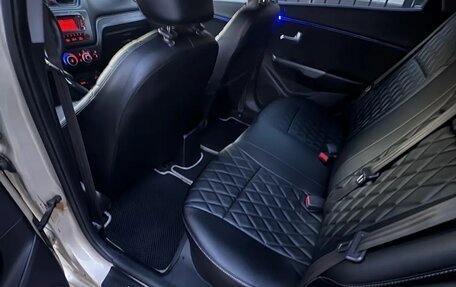 KIA Rio III рестайлинг, 2013 год, 970 000 рублей, 17 фотография