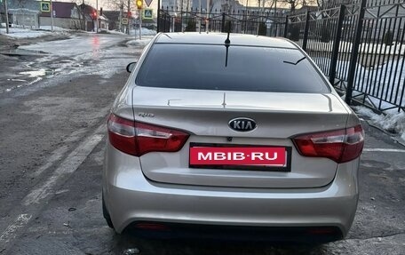 KIA Rio III рестайлинг, 2013 год, 970 000 рублей, 5 фотография