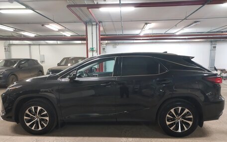 Lexus RX IV рестайлинг, 2019 год, 4 750 000 рублей, 5 фотография