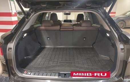 Lexus RX IV рестайлинг, 2019 год, 4 750 000 рублей, 8 фотография