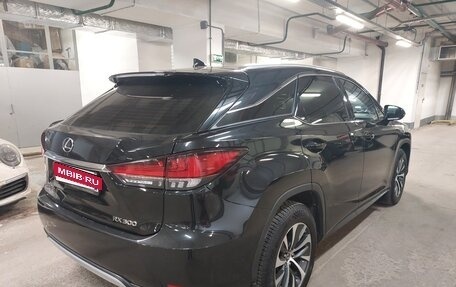Lexus RX IV рестайлинг, 2019 год, 4 750 000 рублей, 3 фотография