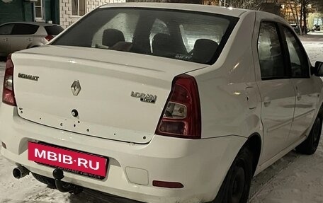 Renault Logan I, 2013 год, 750 000 рублей, 2 фотография