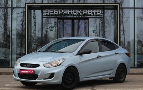 Hyundai Solaris II рестайлинг, 2013 год, 770 000 рублей, 1 фотография